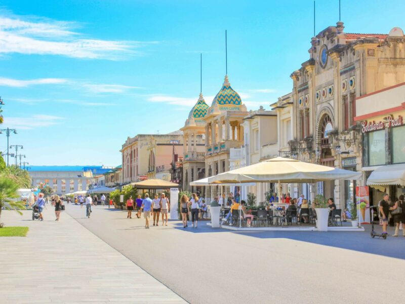 Publitour Chabannes Carnaval de Viareggio