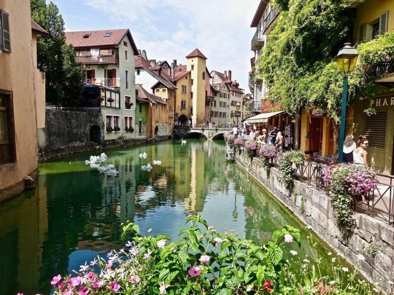 Publitour Chabannes - Gorges du Fier et Annecy