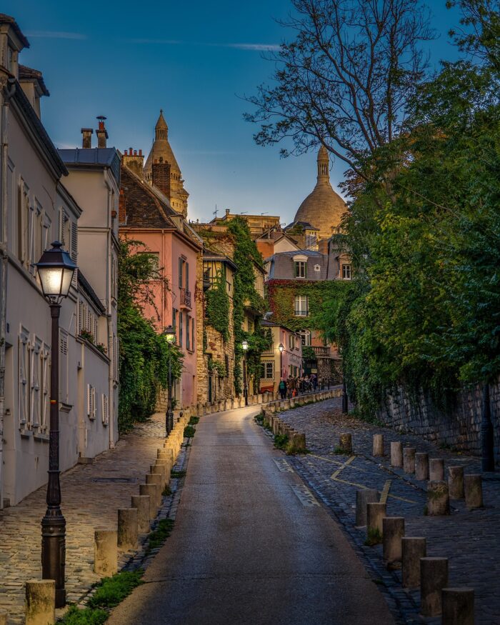 ESCAPADE PARISIENNE – Image 4