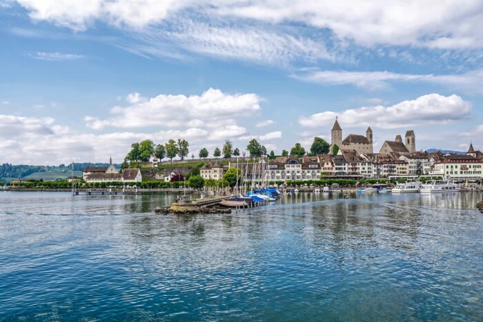 LA SUISSE DES CARTES POSTALES