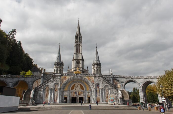 LOURDES - PELERINAGE DU ROSAIRE – Image 4