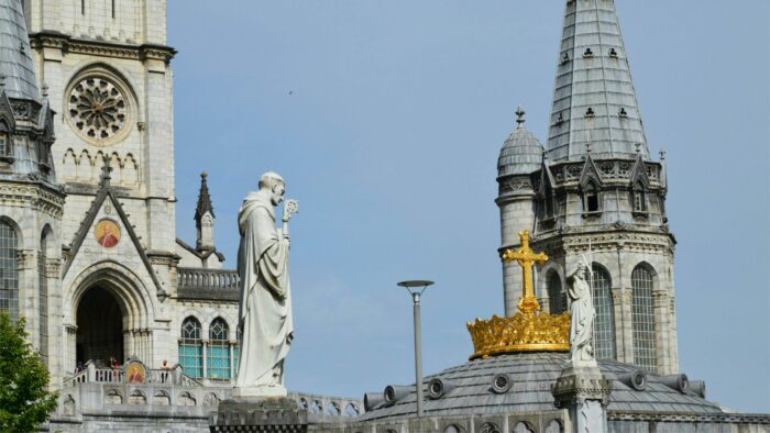 LOURDES - PELERINAGE DU ROSAIRE – Image 5