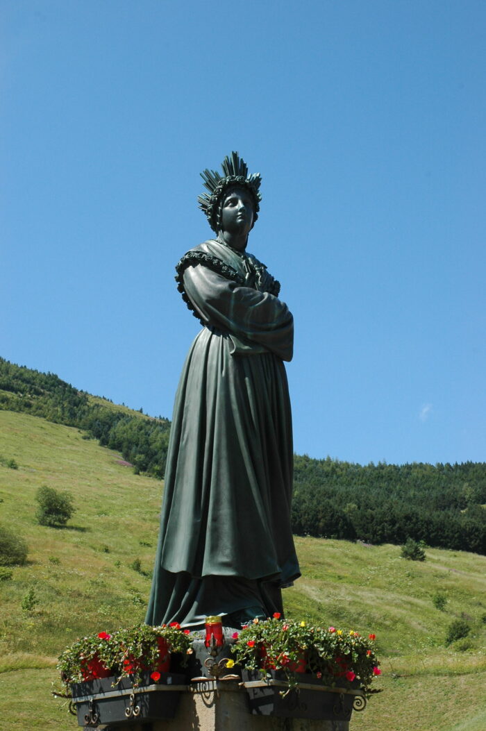 NOTRE DAME DE LA SALETTE ET DU LAUS – Image 4