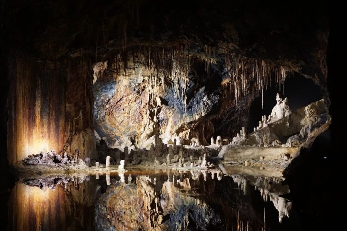 GROTTE DE CHORANCHE ET ST NAZAIRE EN ROYANS