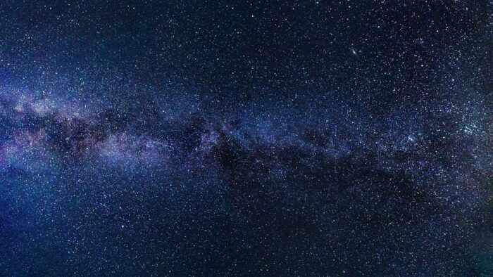 DES ÉTOILES PLEIN LES YEUX